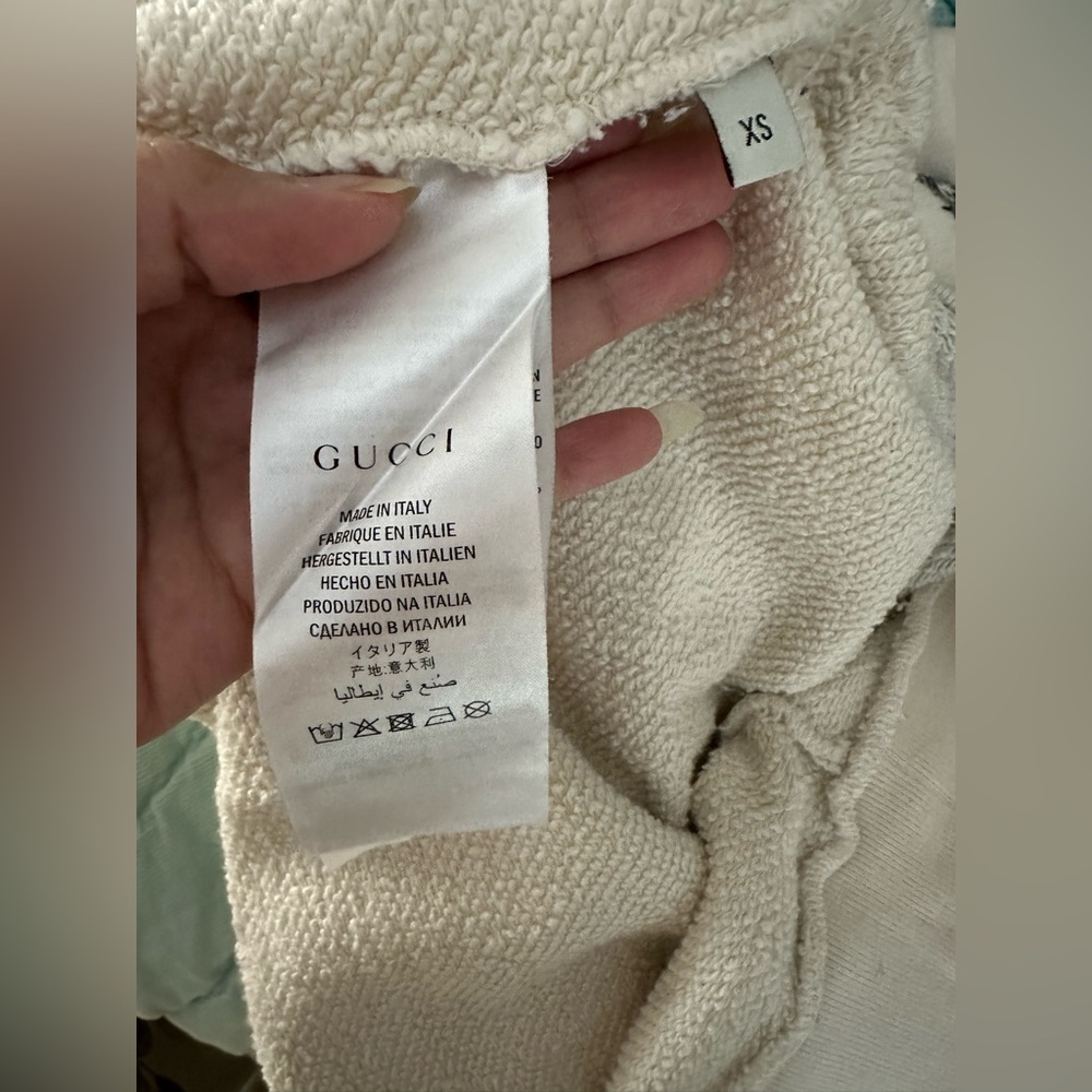 GUCCI
Tiger print oversize sweatshirt size XS - Picture 8 of 8